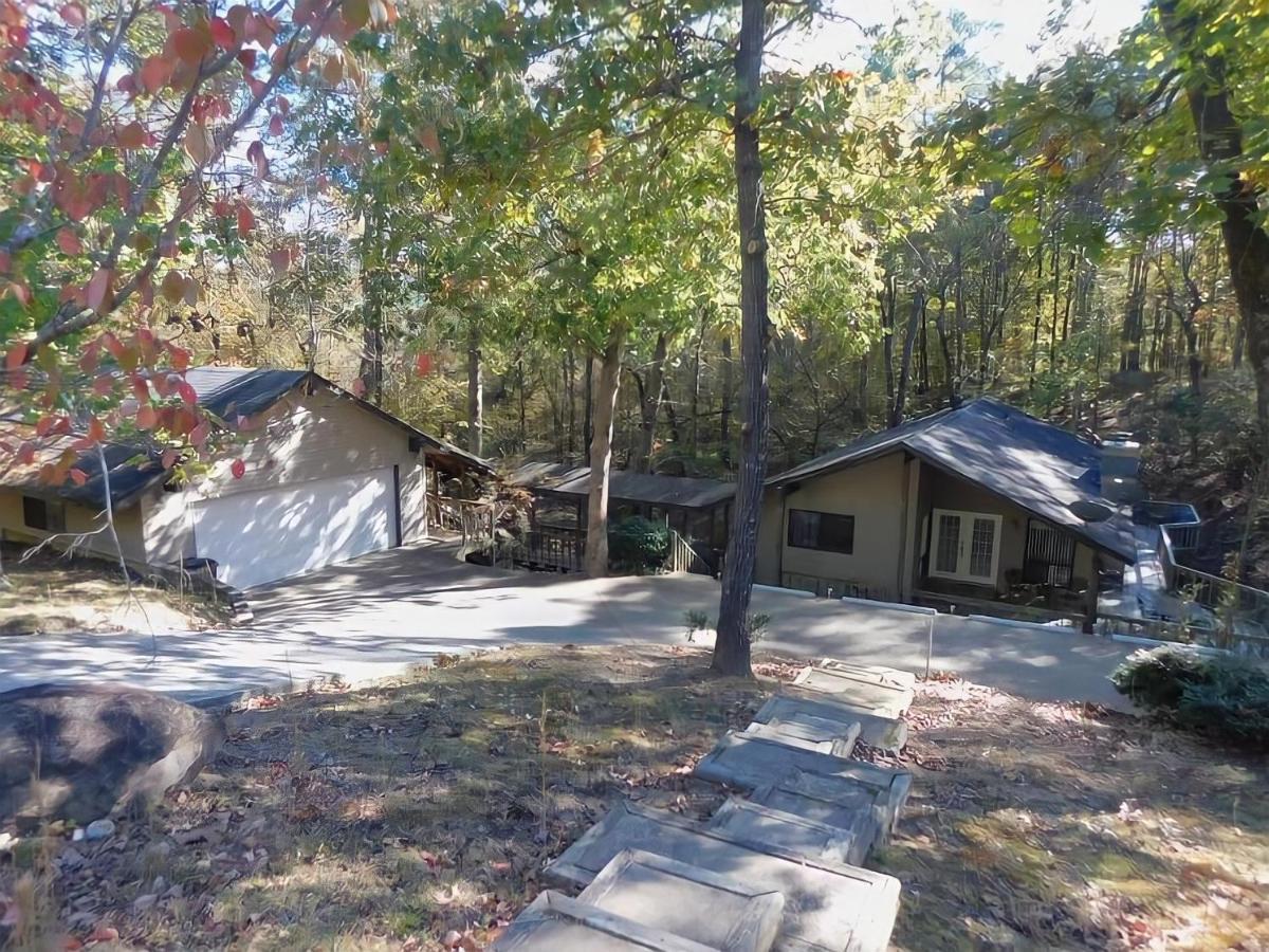 Secluded Home With Mini Waterfall And A Creek In Hot Springs Extérieur photo